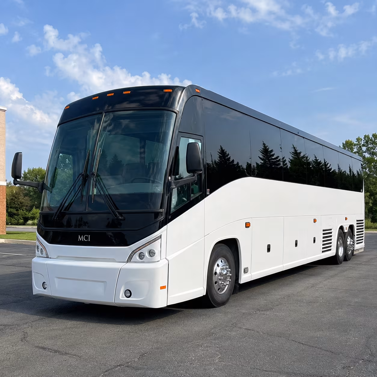 airport shuttle buses for sports teams large group travel through tampa