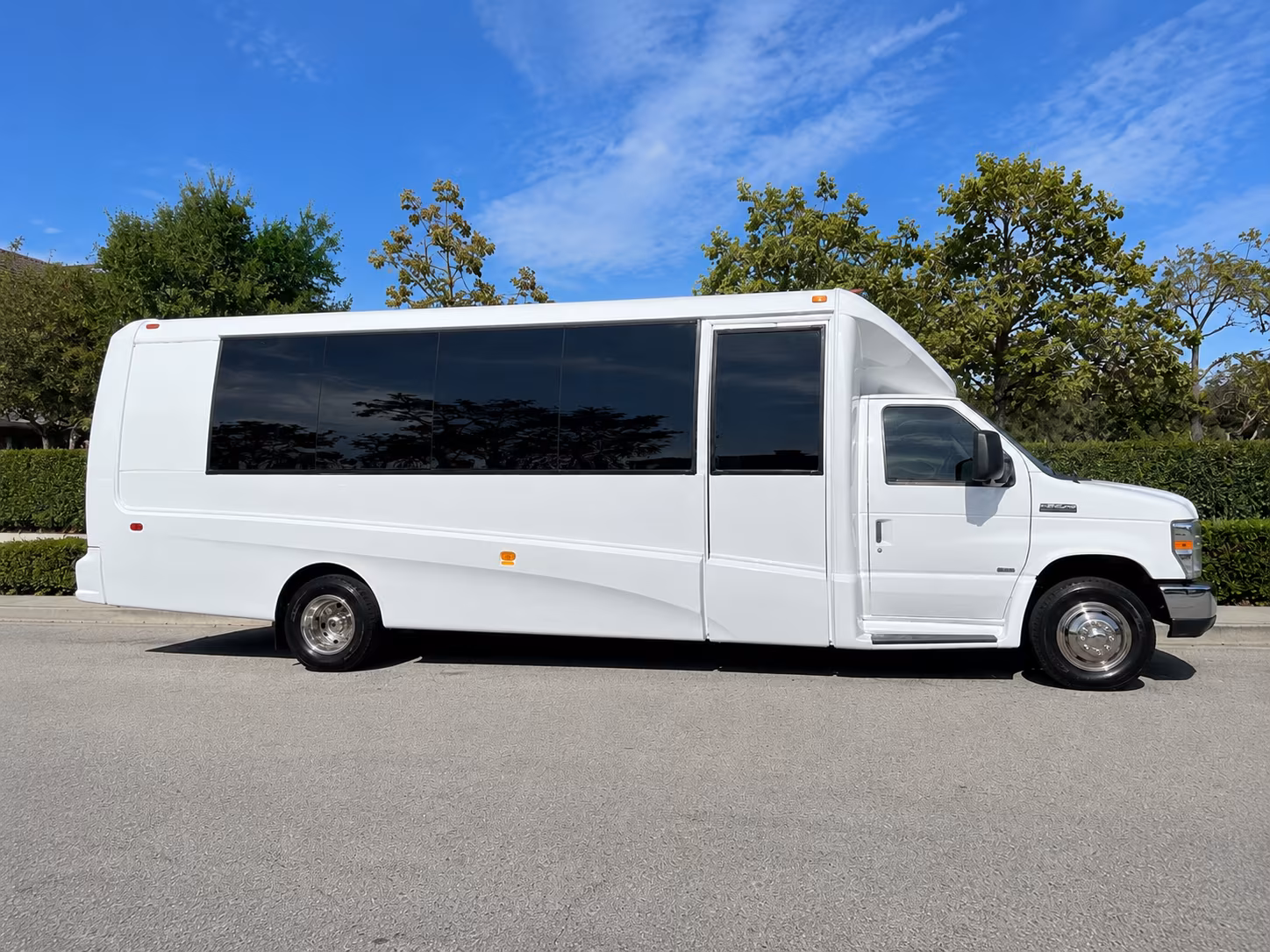 bus rentals for music festival weekends in the tampa bay area