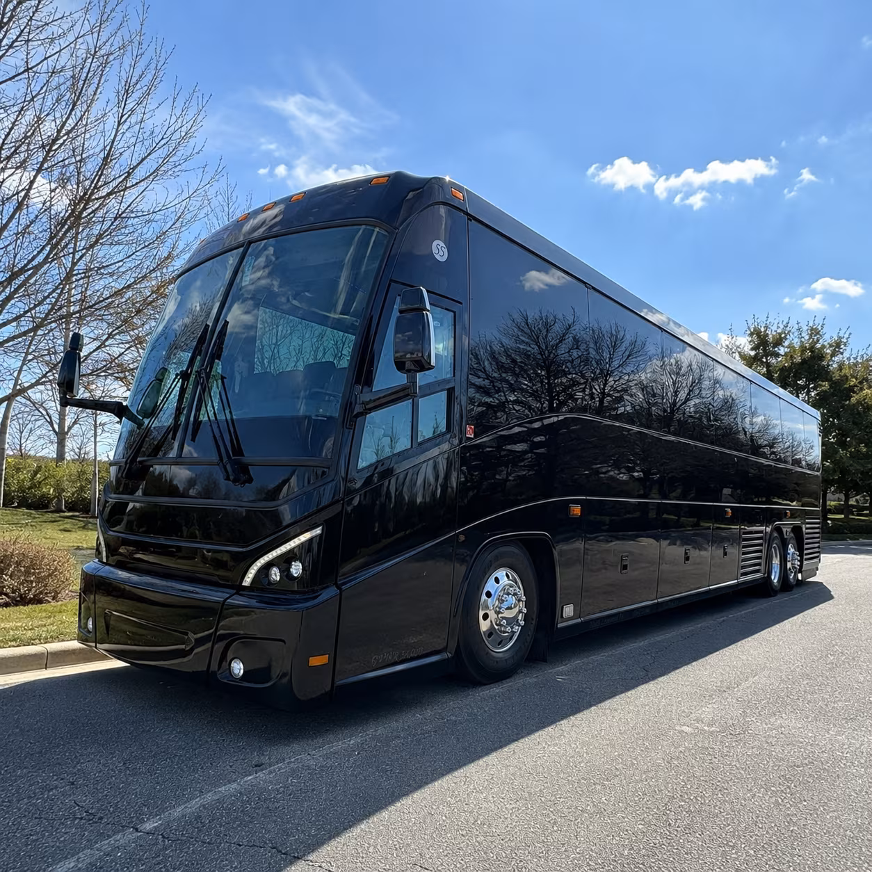 charter buses for tampa bay lightning and rays corporate group outings
