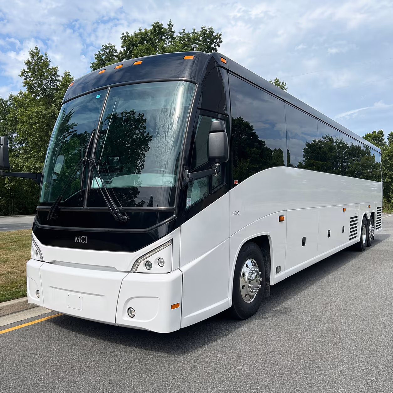 corporate employee airport shuttle buses in the tampa bay area