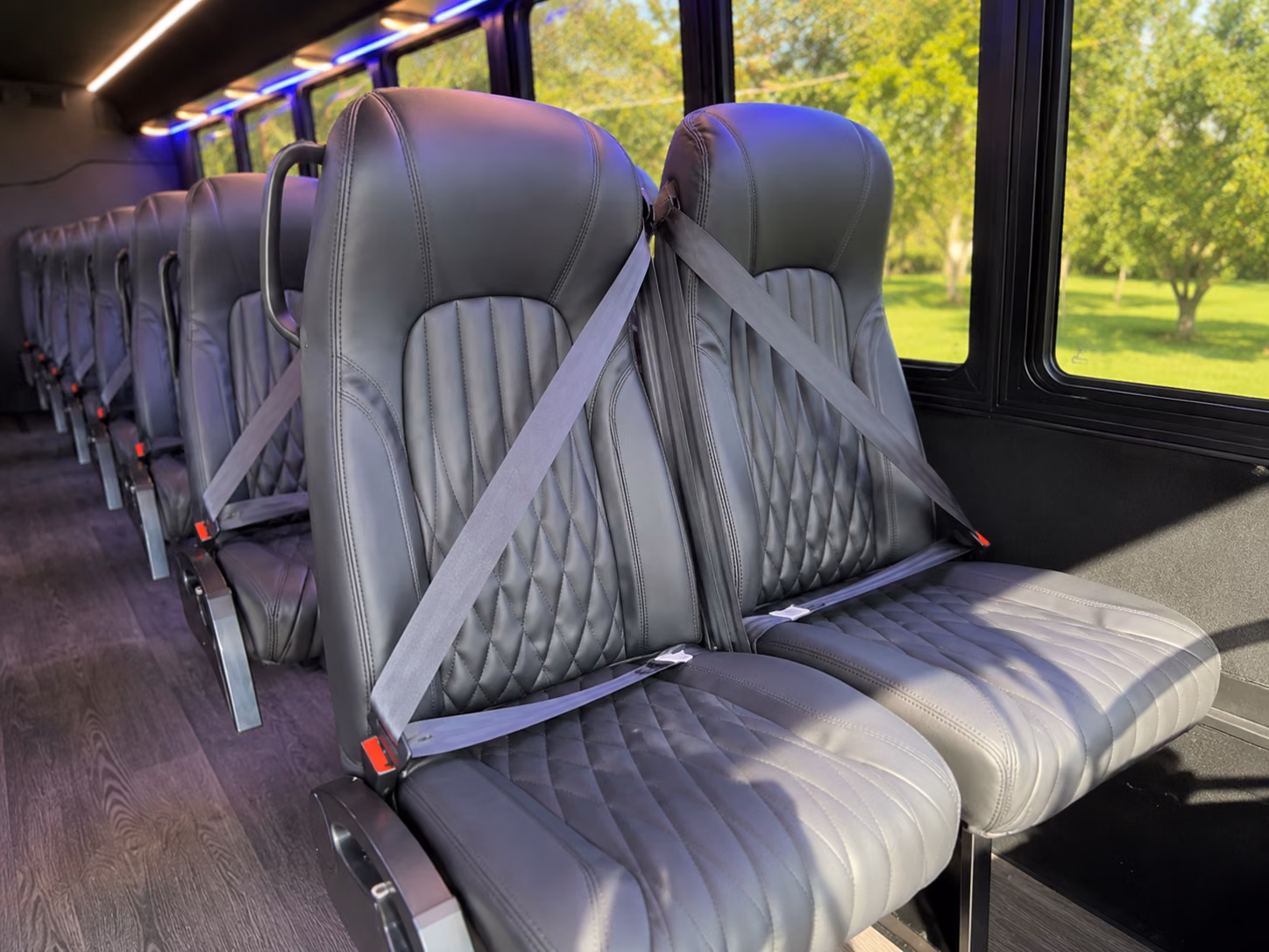 tampa 15 passenger minibus interior